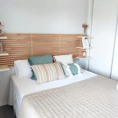 Victoria Playa By Costa Apartment *